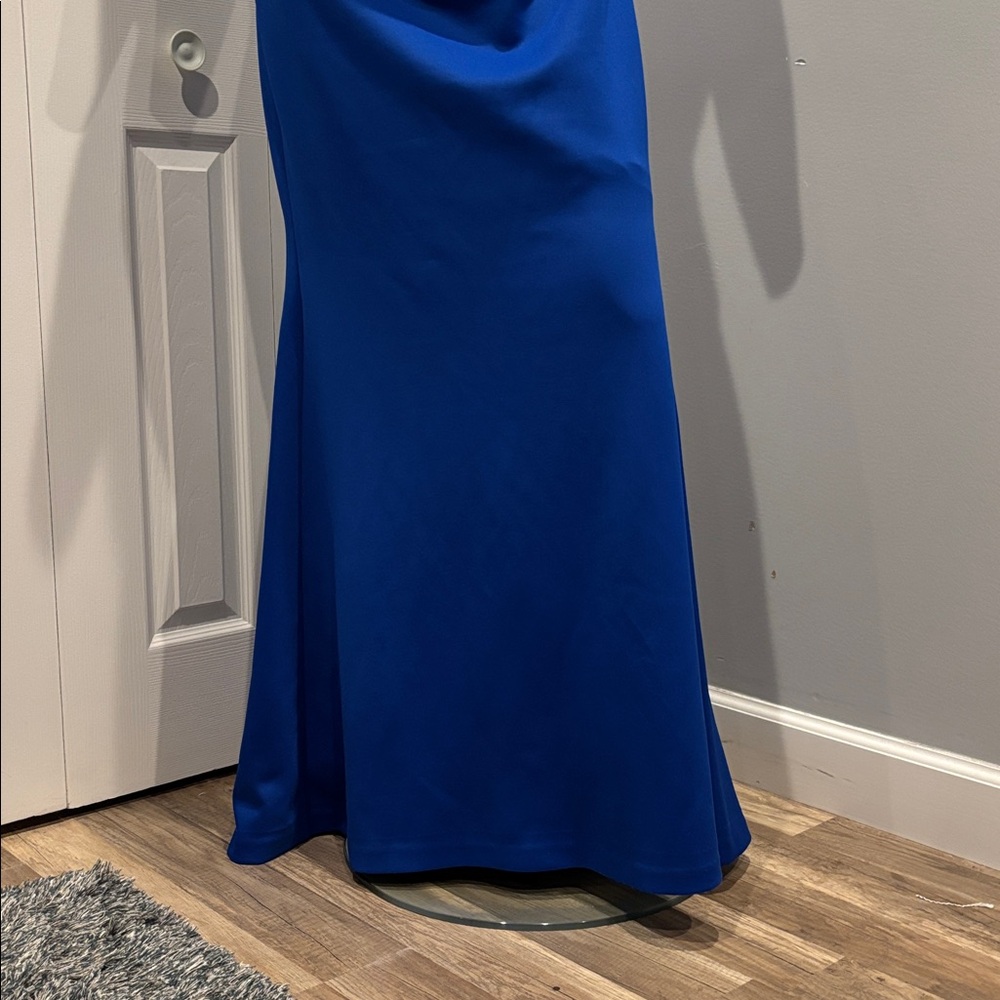 NWOT Eliza J off shoulder cobalt scuba gown - Picture 7 of 12